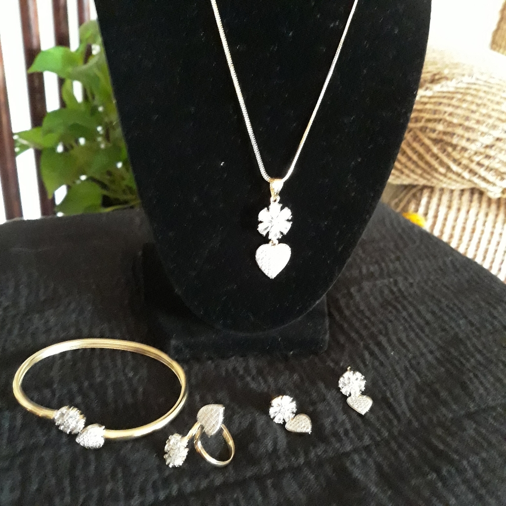 Necklace, earrings, bracelet, ring